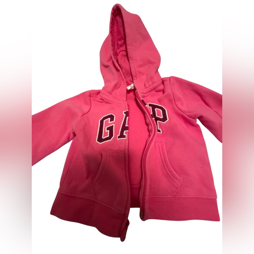 Baby GAP- Bundle of 2 kids sweaters; 1 Pink Zip-Up Hoodie 1 baby blue crew neck